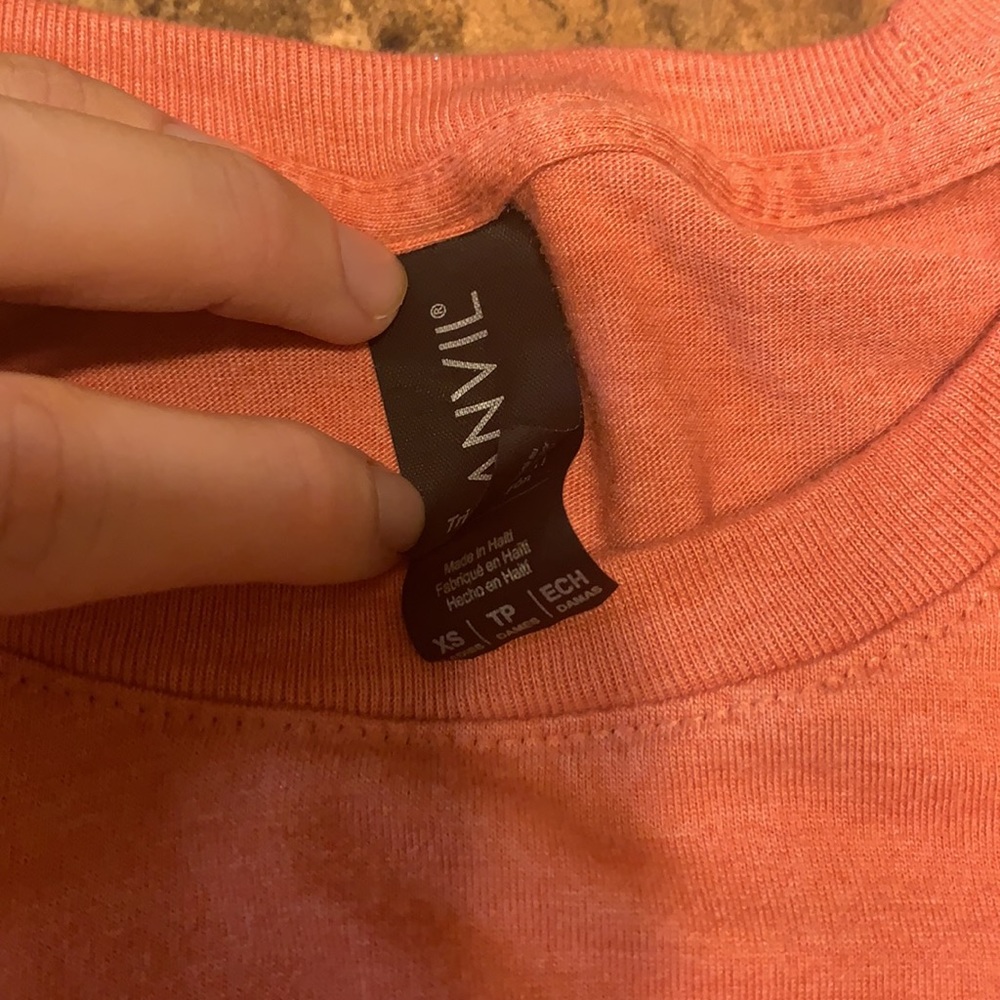 Custom made fall tee - Picture 3 of 4